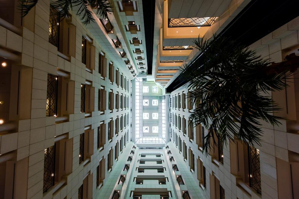 Millennium Downtown Abu Dhabi — 1