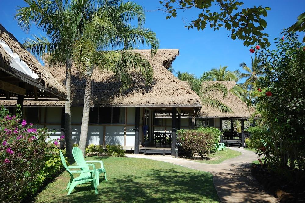 LAGOON BREEZE VILLAS(Formerly Lagoon Lodges) — 4