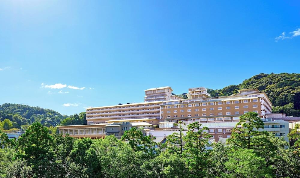 Westin Miyako 70444 — 7
