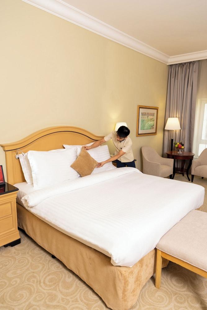 Movenpick Hotel Doha — 7