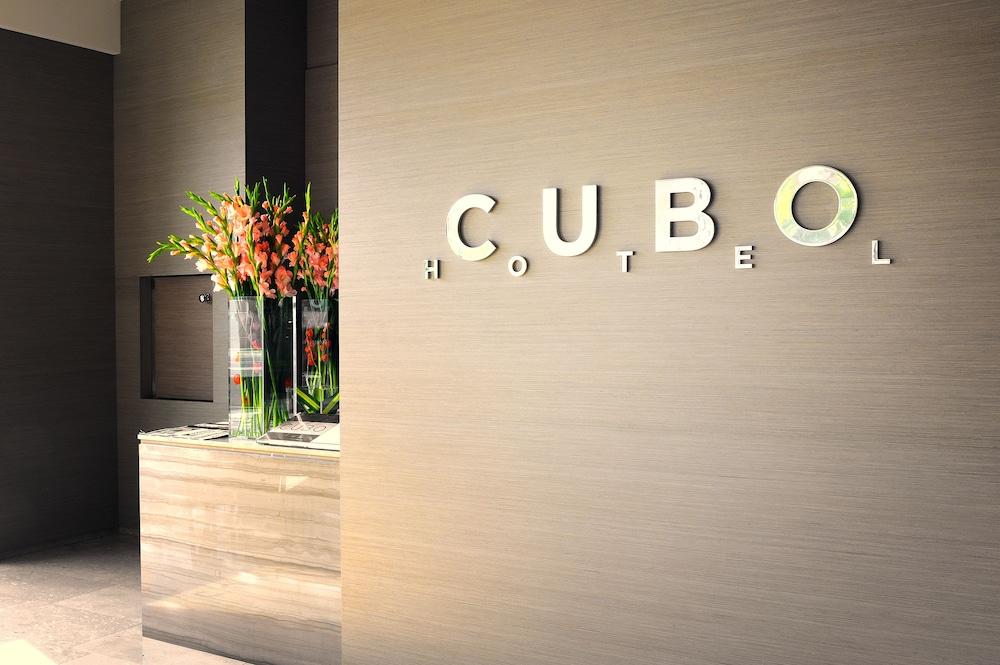 Cubo Hotel 940185 — 3