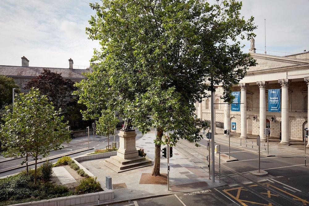 The College Green Hotel Dublin, Autograph Collection 95240 — 1