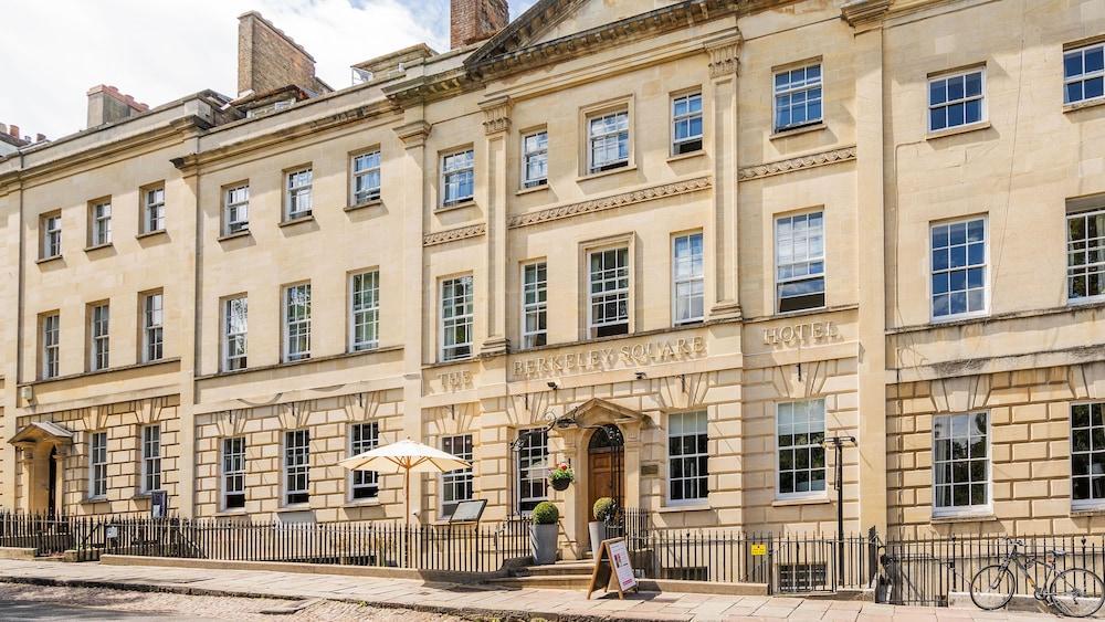 Berkeley Square Hotel — 4