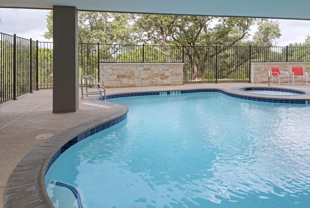 Holiday Inn Express & Suites Austin NW