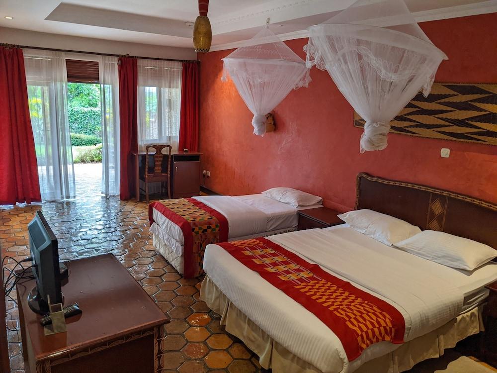 Inside Afrika Boutique Hotel — 5