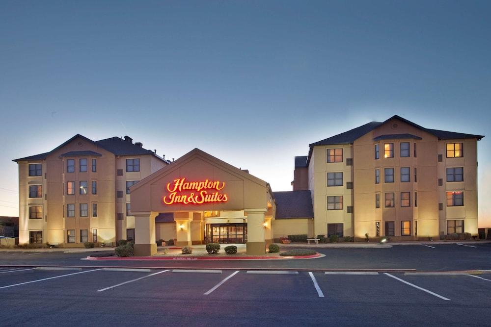 Hampton Inn and Suites El Paso Airport — 8