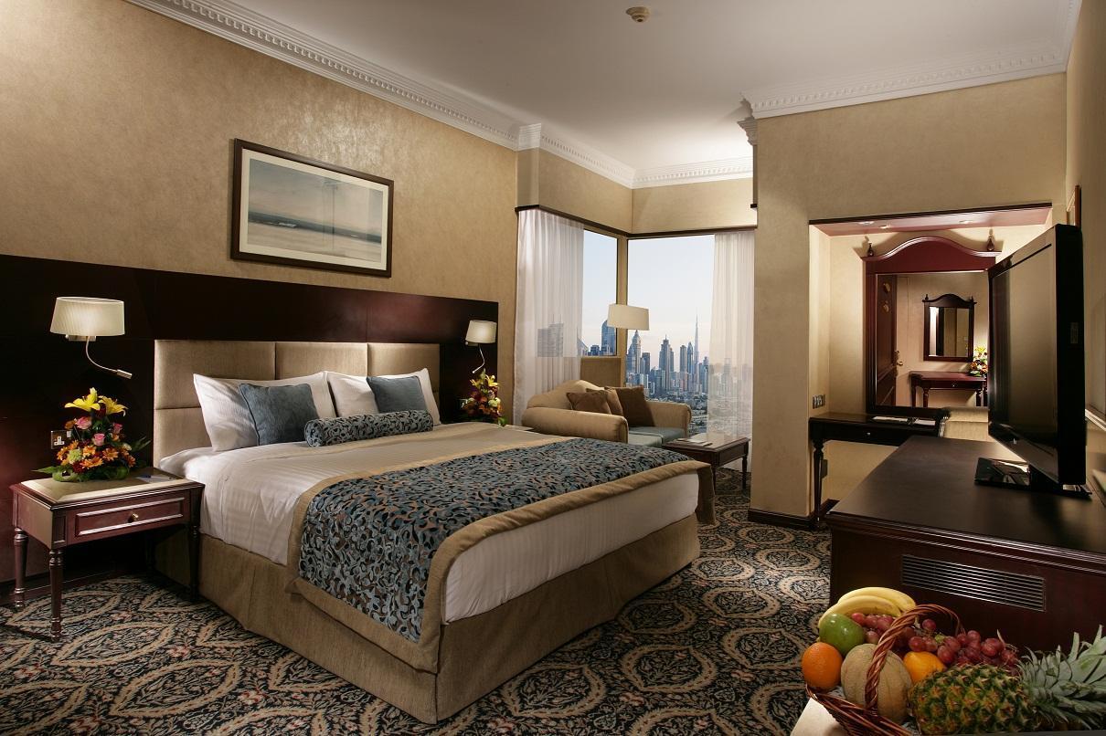 Luxe Avenue Hotel — 10