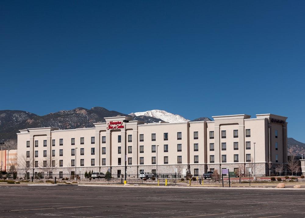 Hampton Inn & Suites Colorado Springs/I-25 South — 4