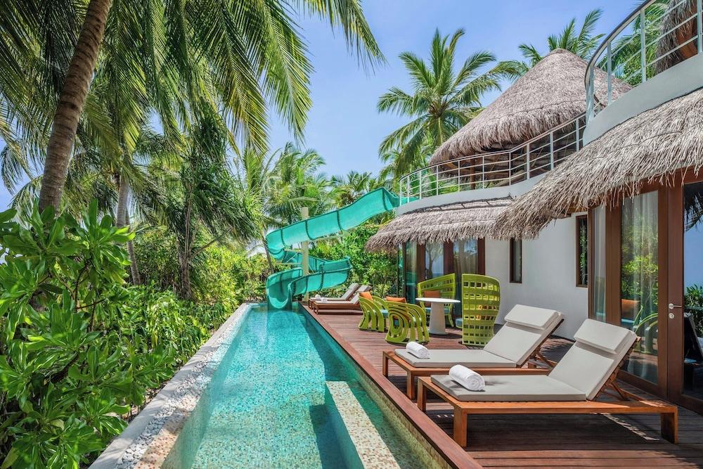 W Maldives 75654 — 3