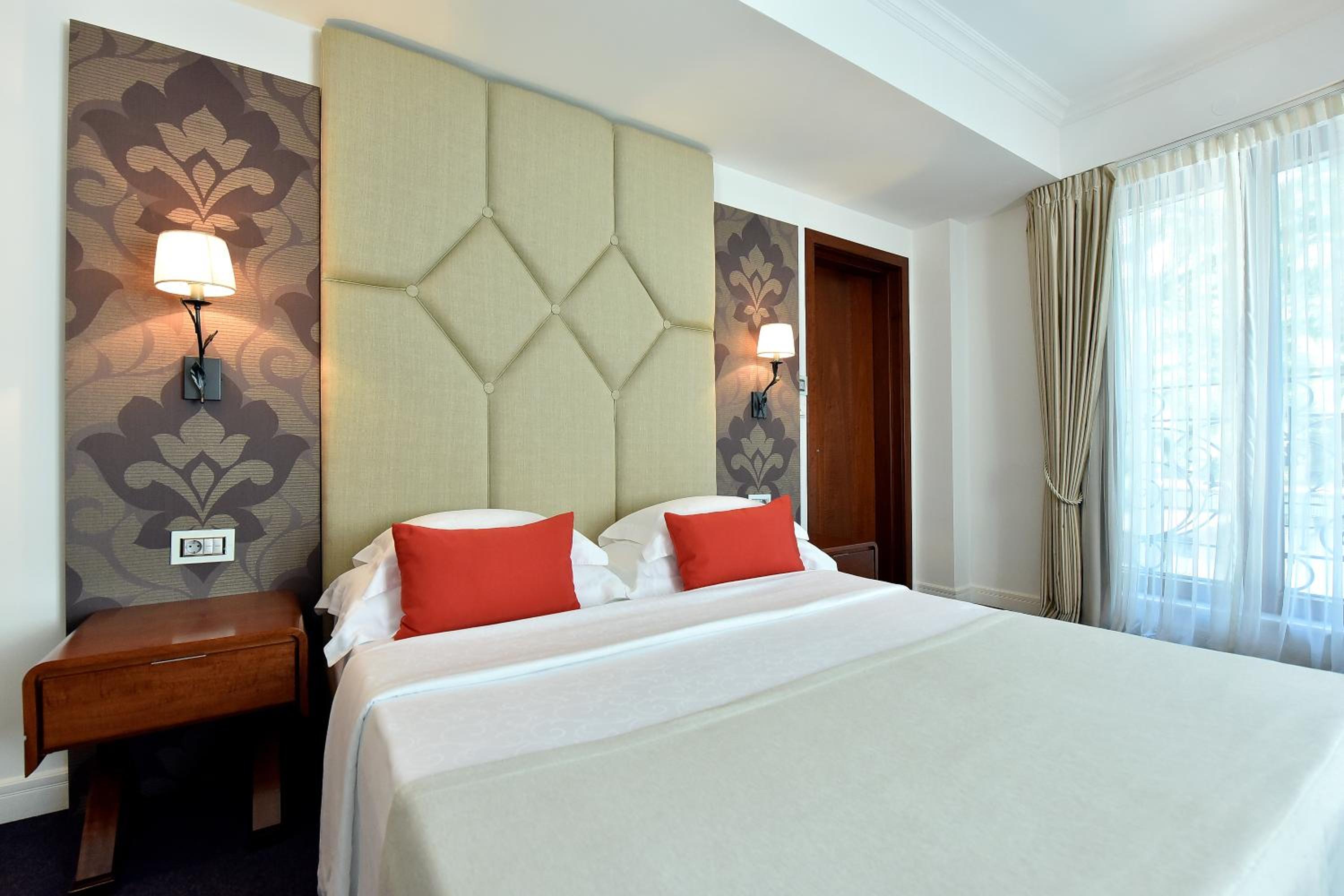 Ziya Hotel — 10