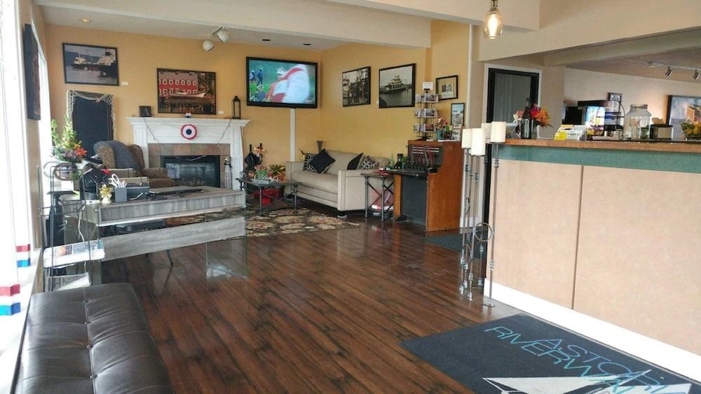Astoria Riverwalk Inn — 8