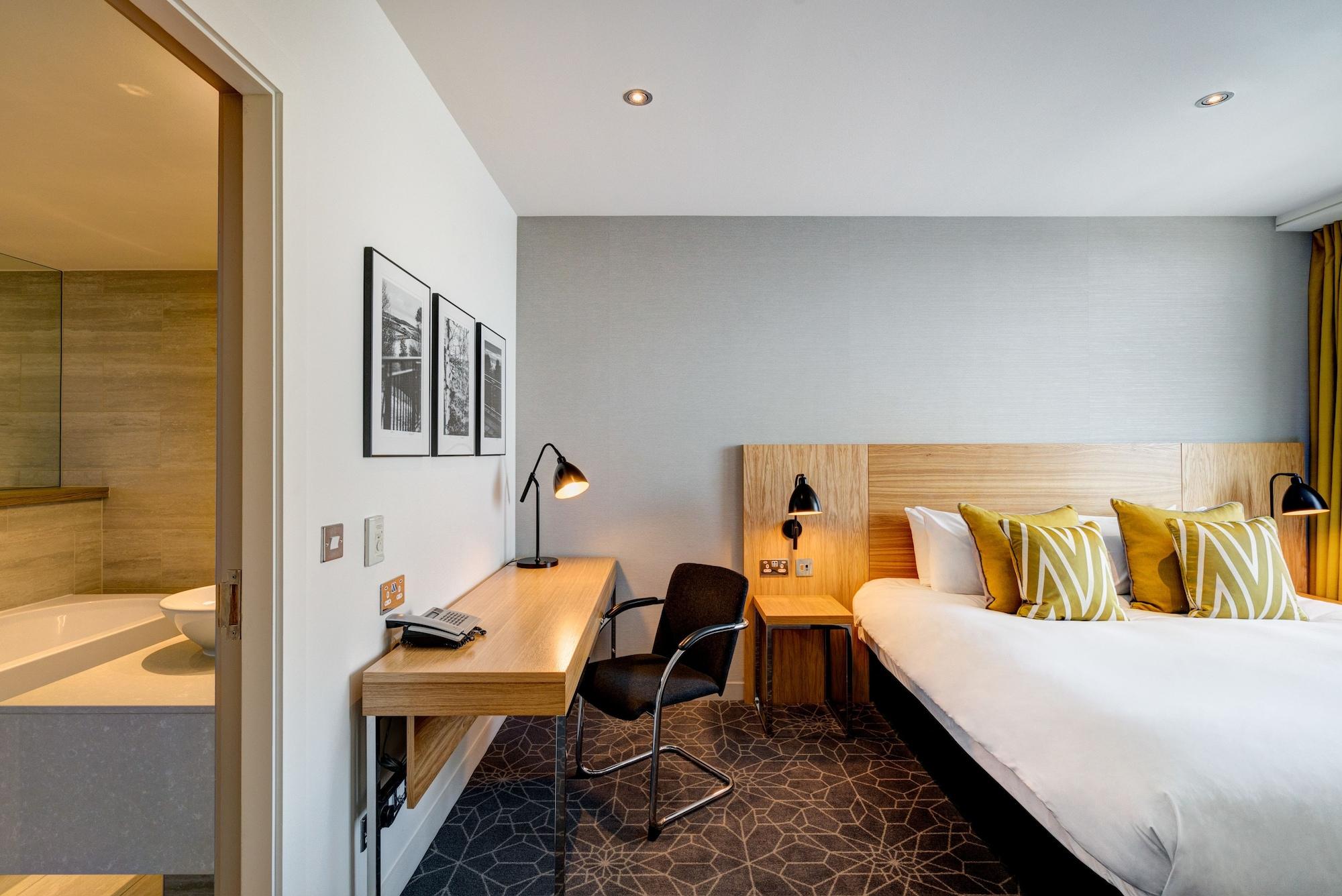 Apex City Quay Hotel And Spa — 5