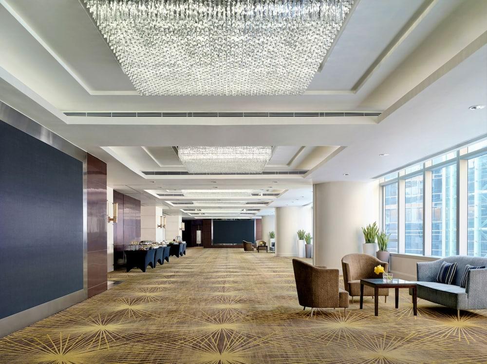 Cordis, Hong Kong 78884 — 10