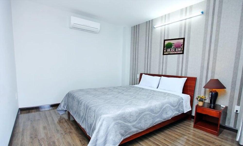 White Swan Apartment — 5