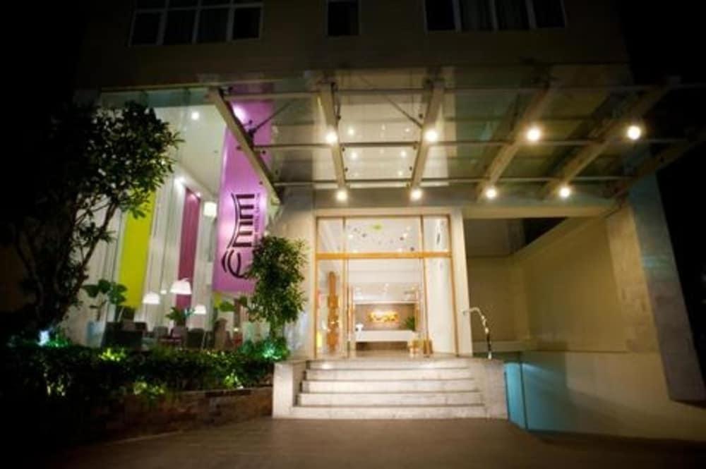 Emm Hotel Saigon — 2