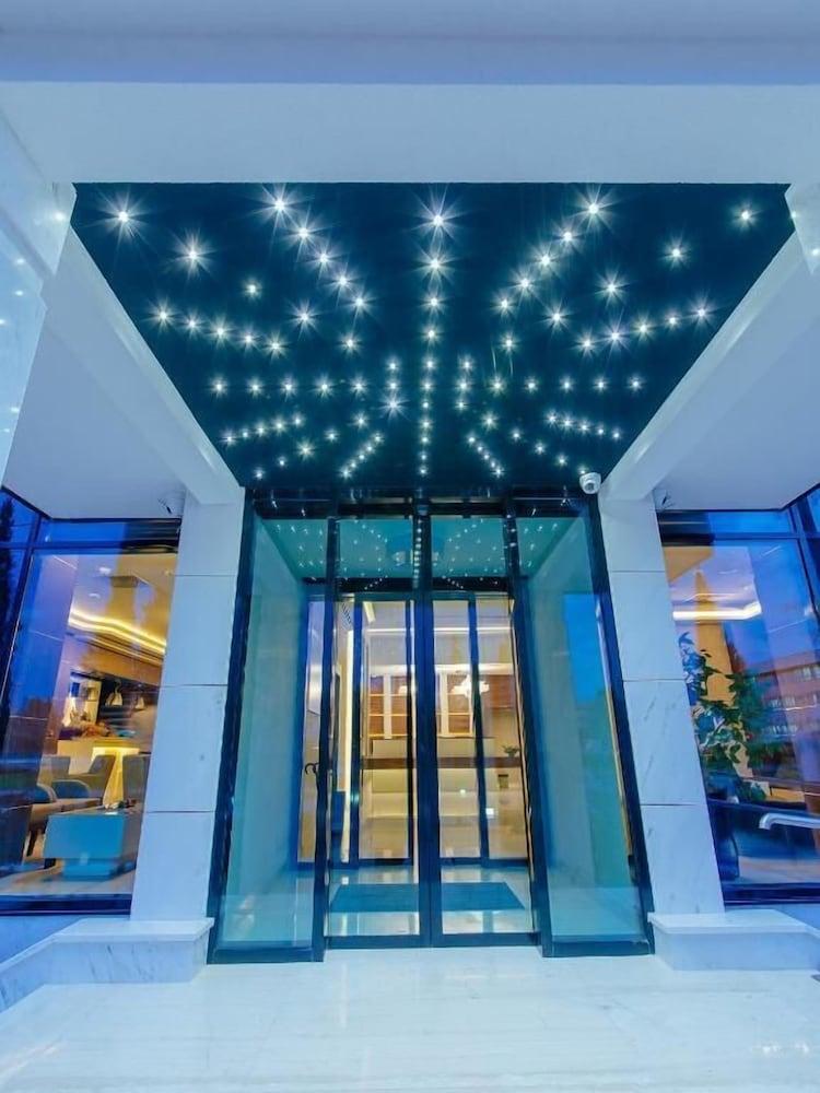 HOTEL NEW STAR — 6