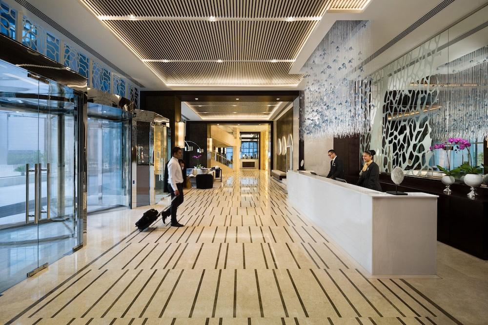 BEACH ROTANA RESIDENCES — 9