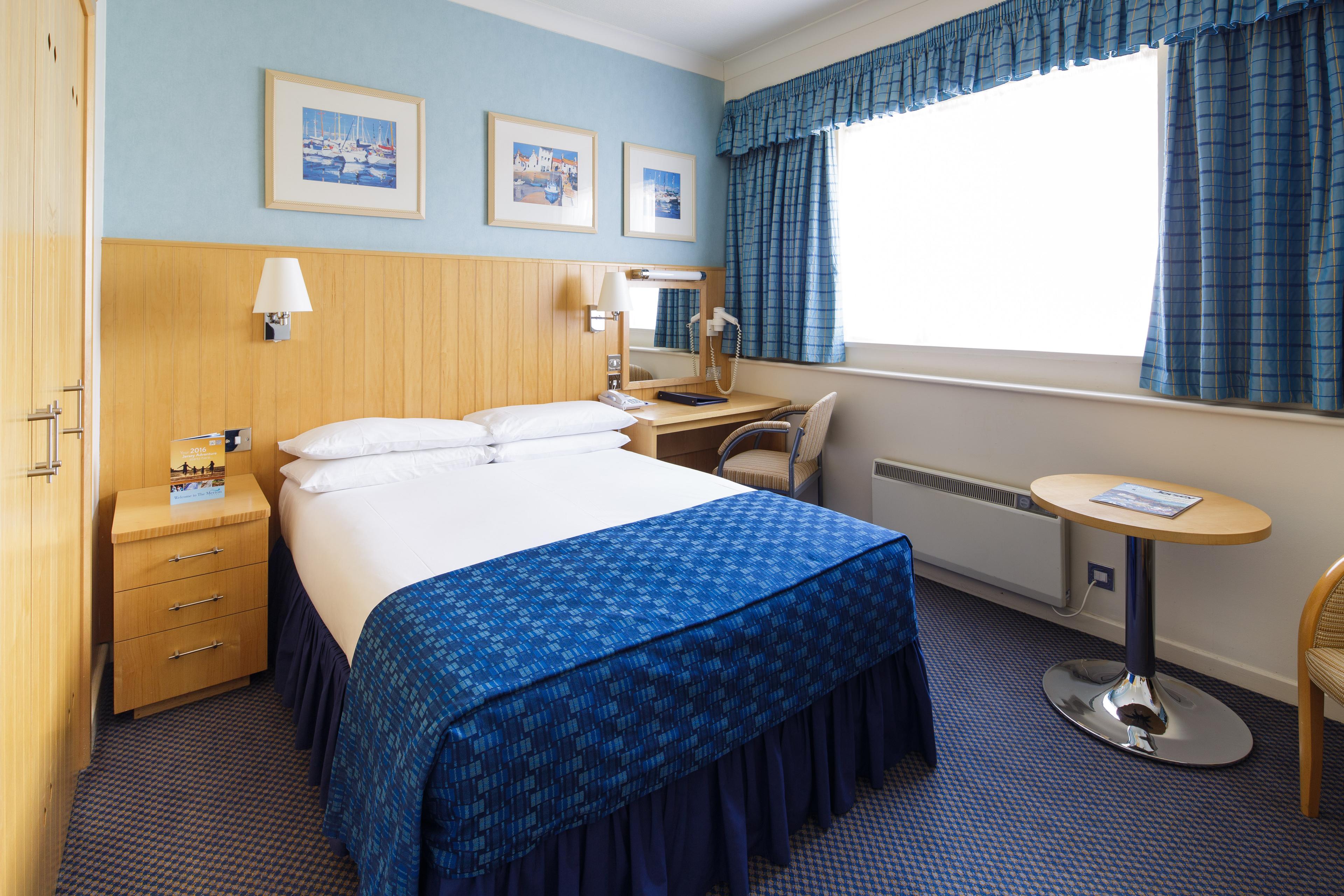 Merton Hotel — 10