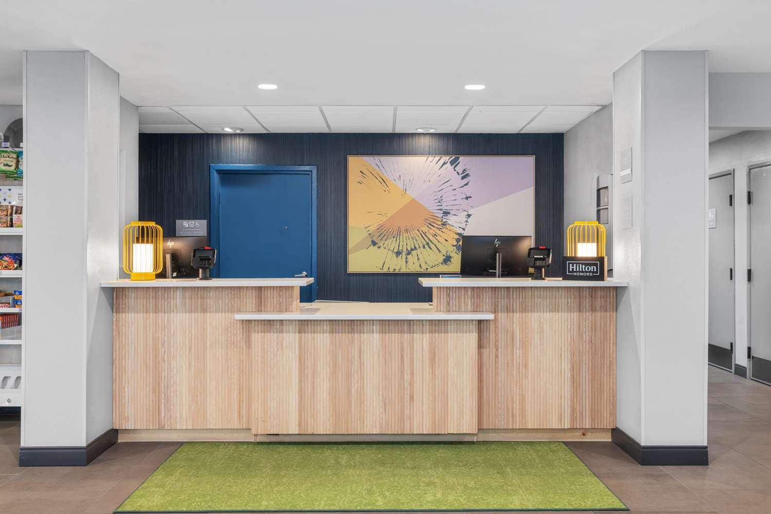 Spark by Hilton Colorado Springs I 25 Central — 10