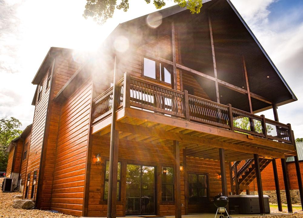 Indian Point Lodge &amp; Condominiums — 3