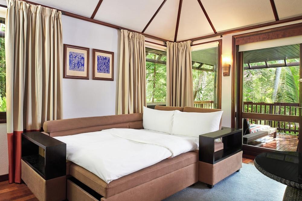 LE MERIDIEN ILE DES PINS — 9