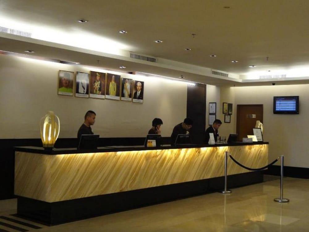 Riverside Majestic - Puteri Wing — 10