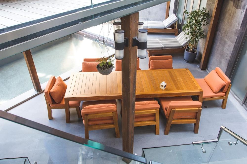 Tufenkian Historic Yerevan Hotel — 4