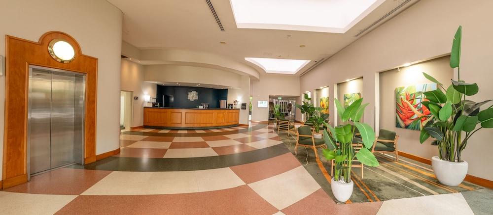 Cairns Harbourside Hotel — 10