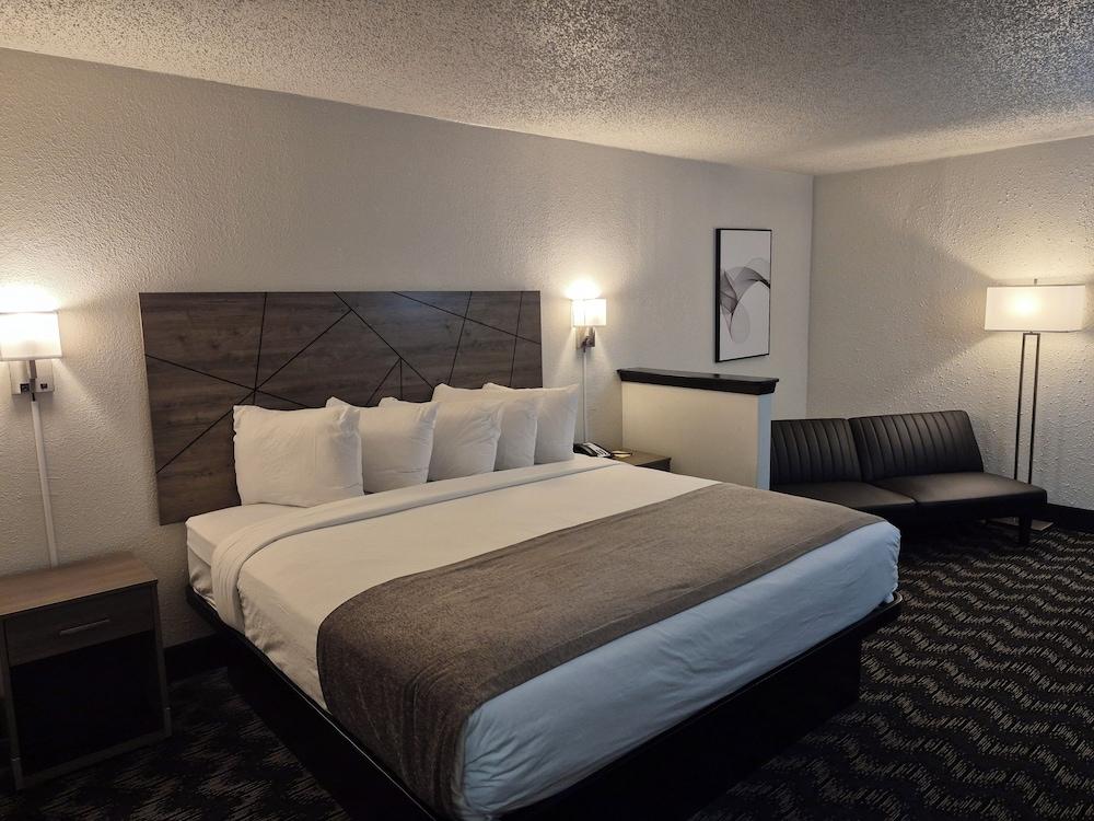 Abilene Whitten Inn — 5