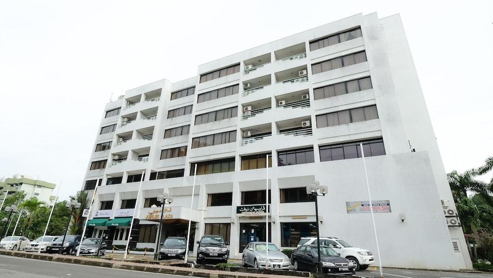 JUBILEE HOTEL — 1