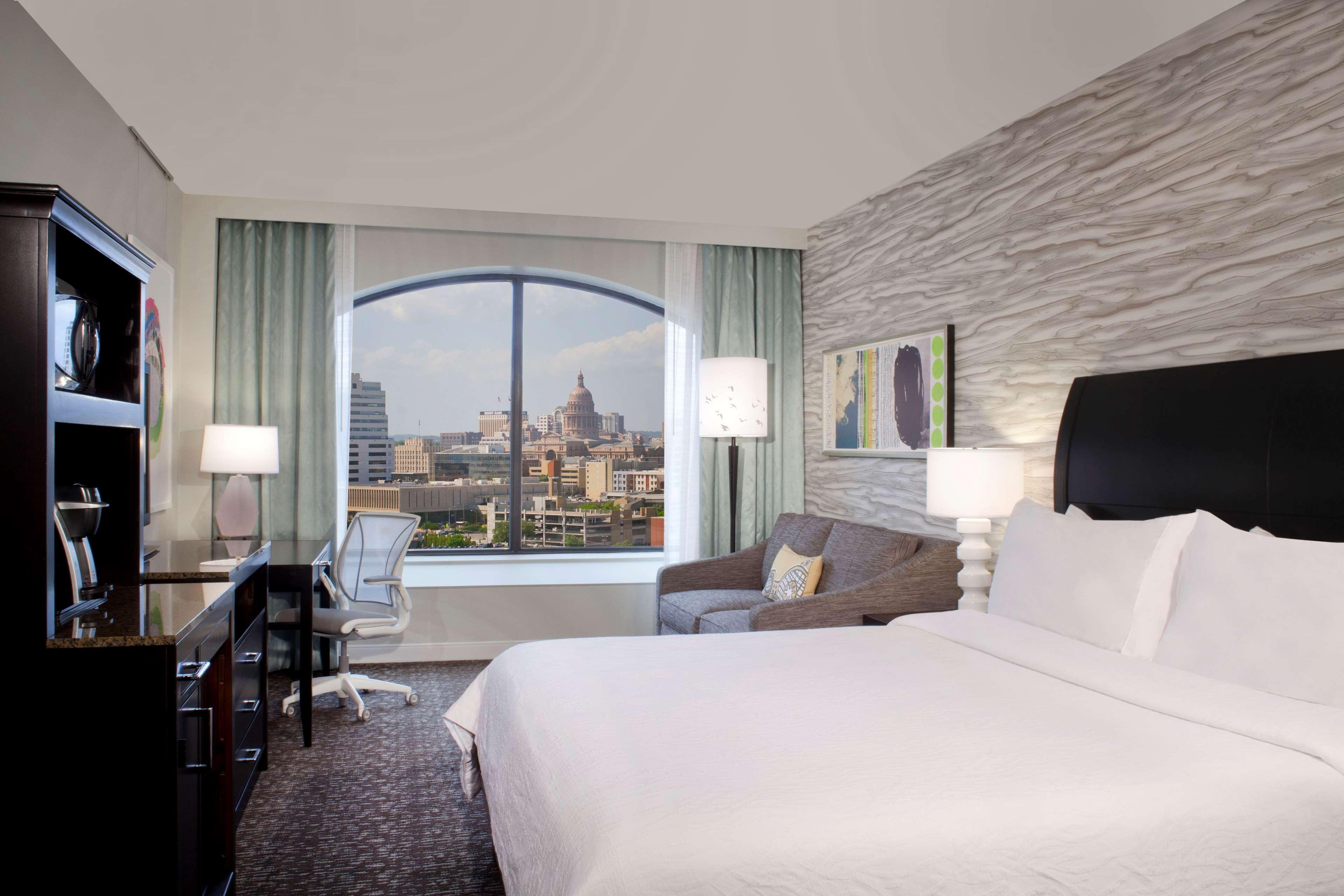 Hilton Garden Inn Austin Downtown — 8