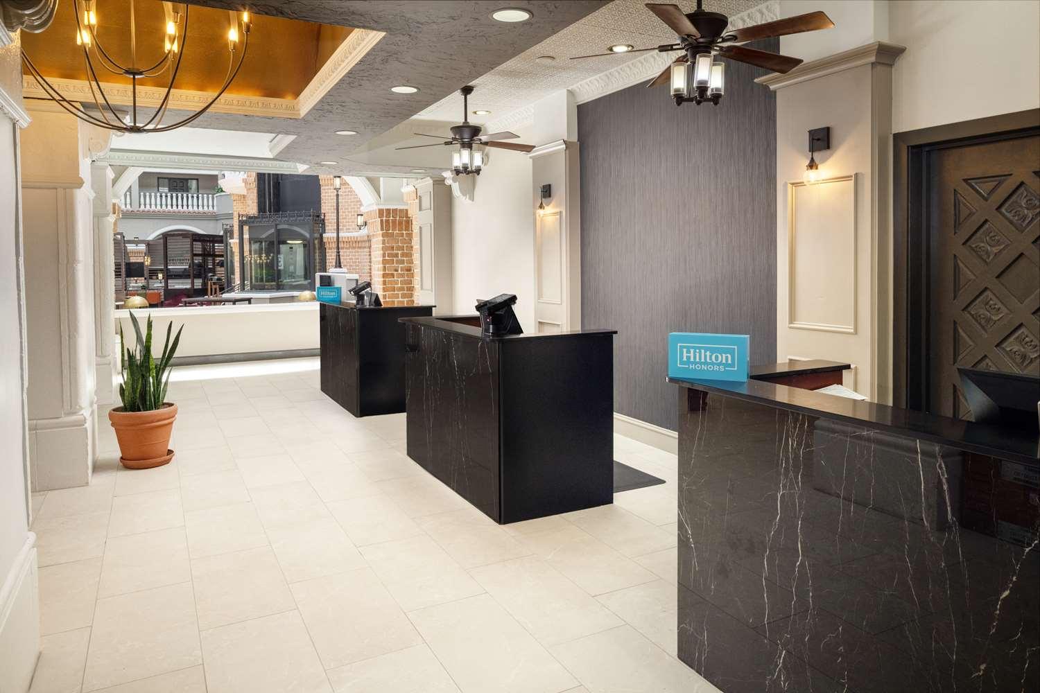 Embassy Suites by Hilton Orlando North — 8