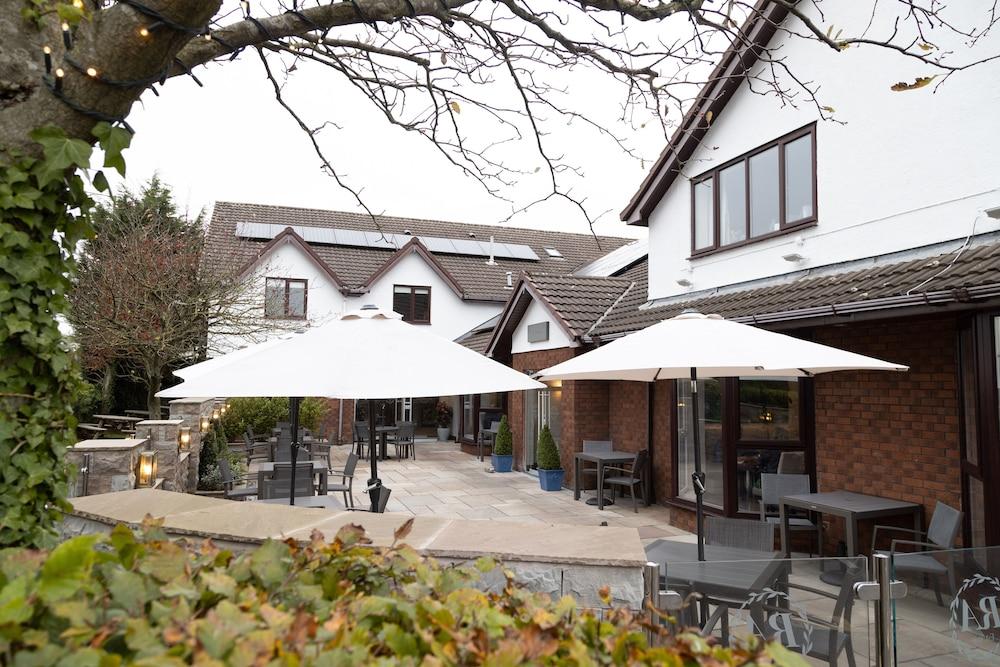 Rufford Arms Hotel — 3