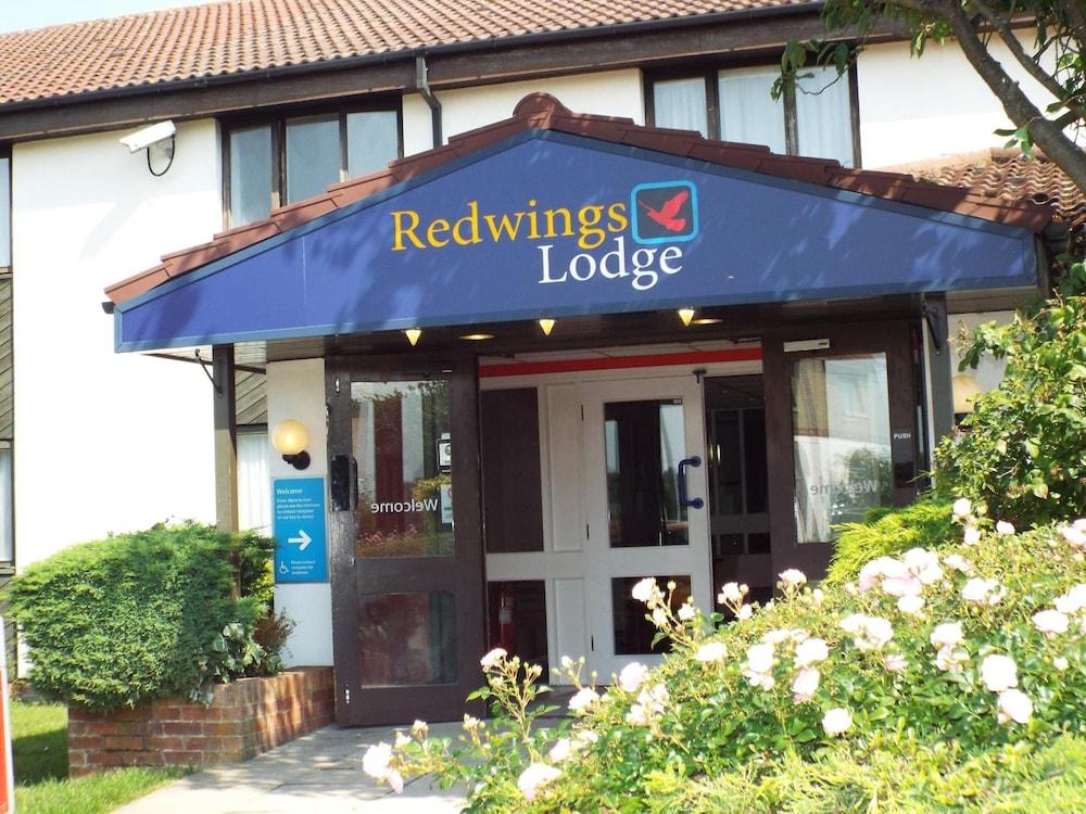 Redwings Lodge Baldock — 3