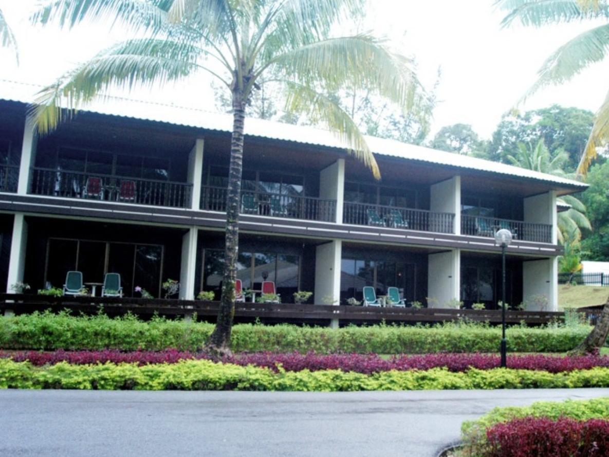 DAMAI BEACH RESORT — 5