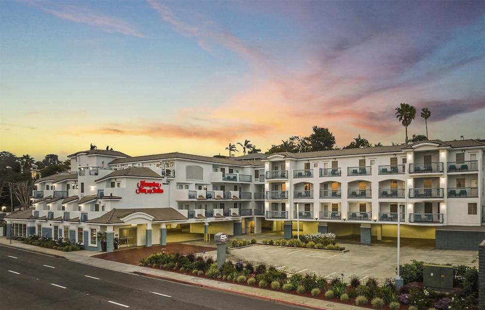 Hampton Inn and Suites Hermosa Beach — 9