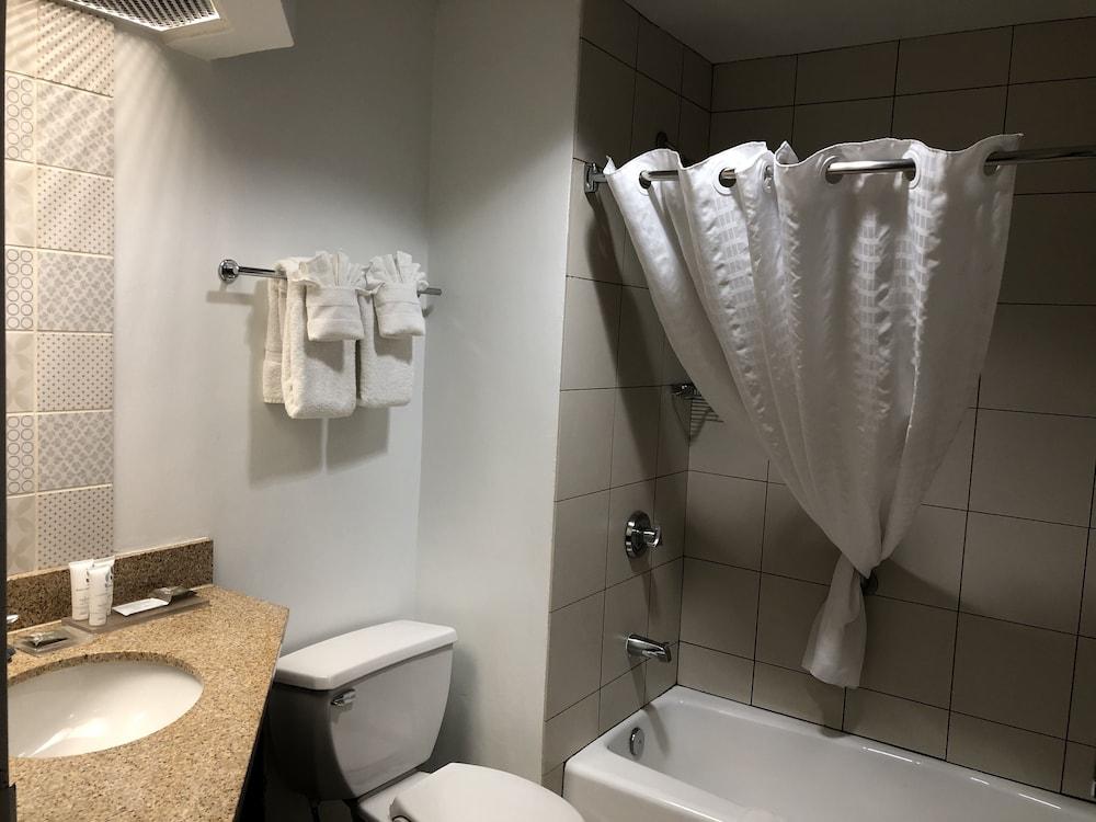 Country Inn & Suites by Radisson, Flagstaff, AZ — 9