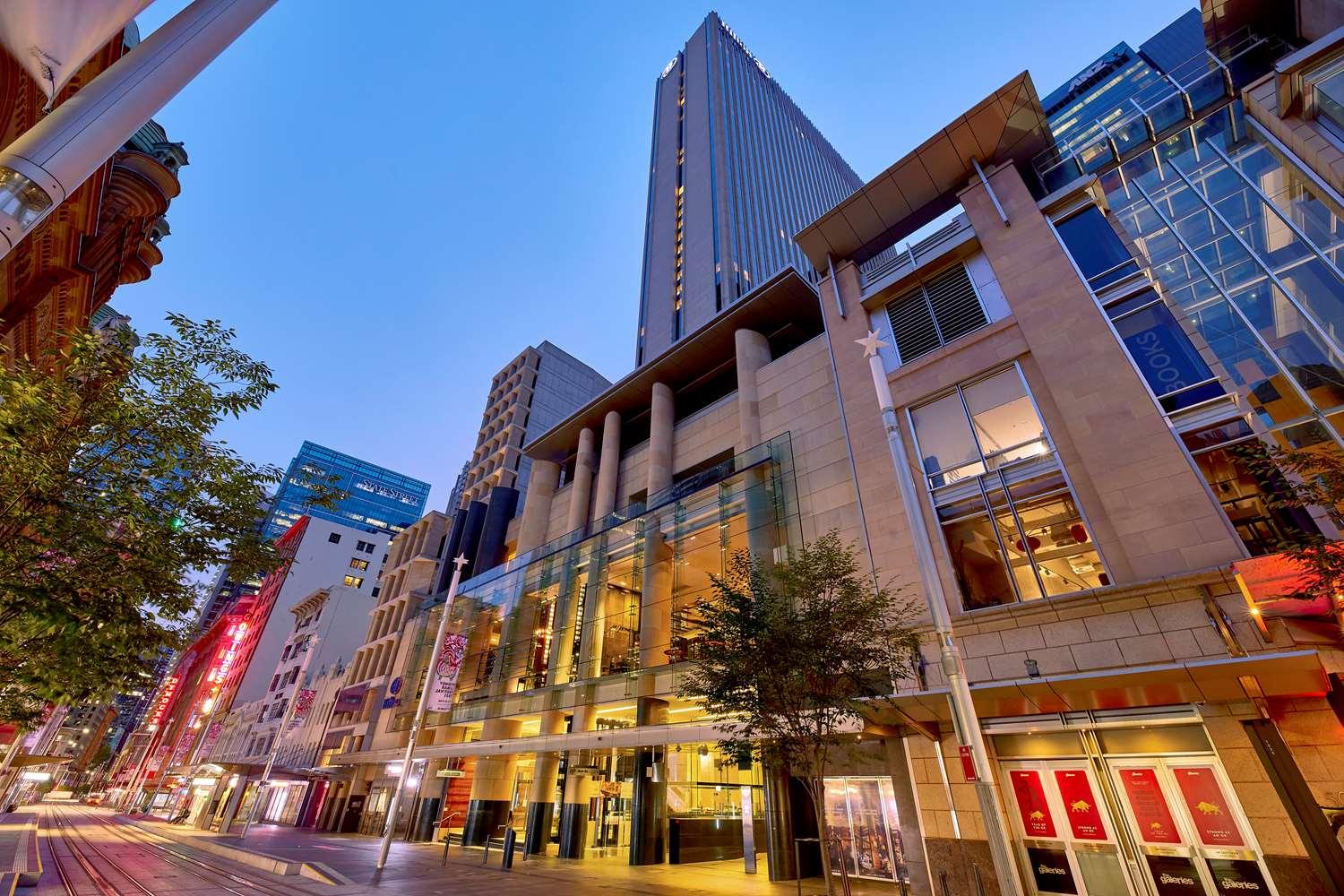 Hilton Sydney — 3