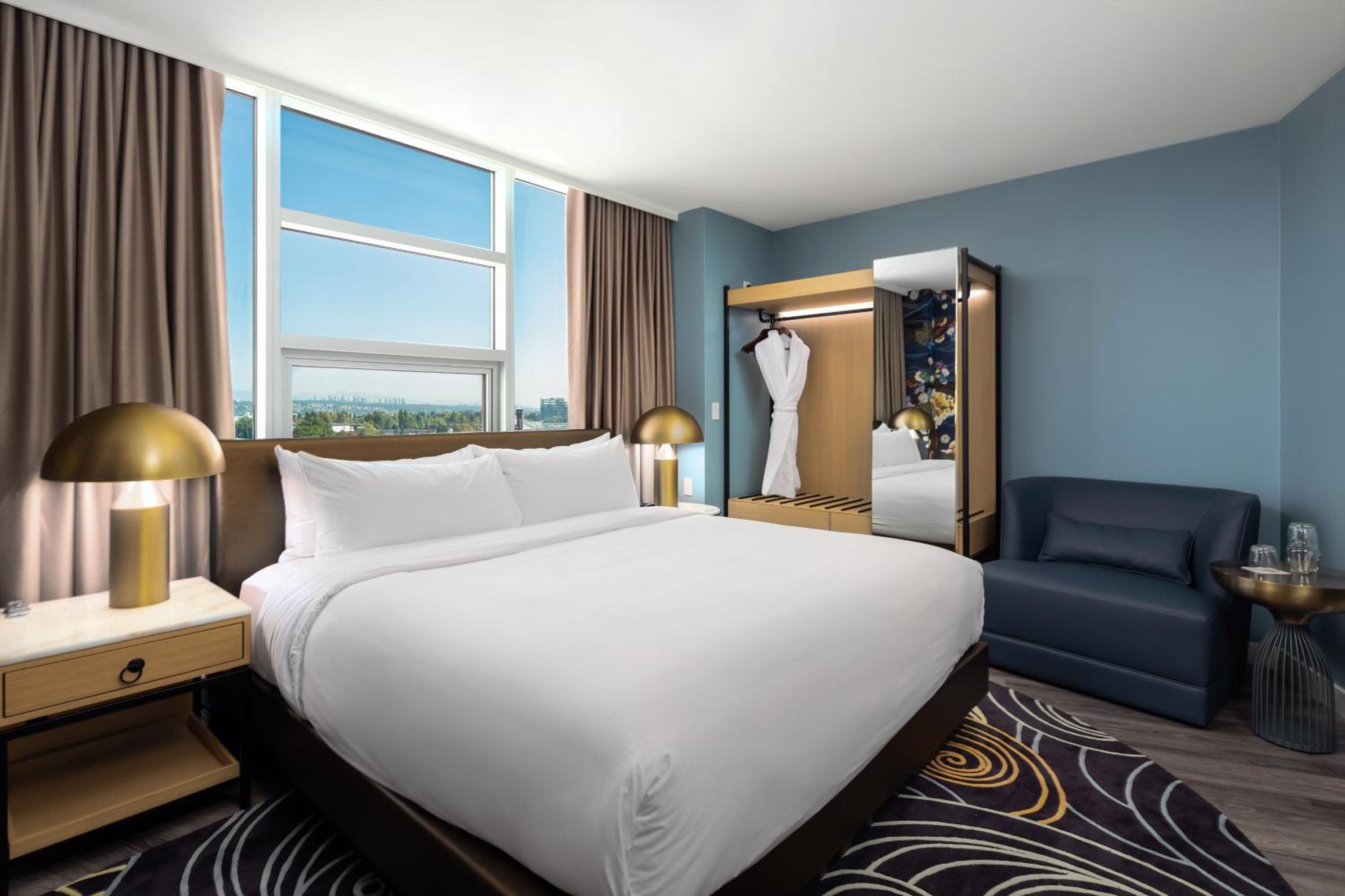 Flora Al Barsha Hotel At The Mall — 2