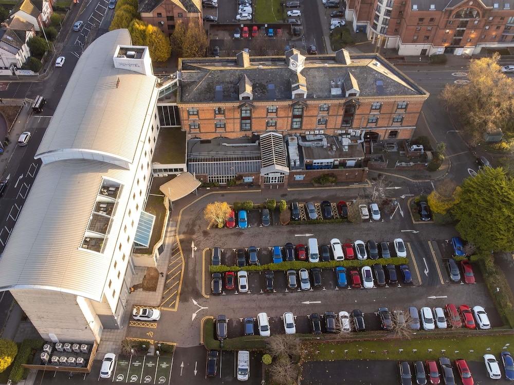 NOVOTEL CARDIFF CENTRE — 6
