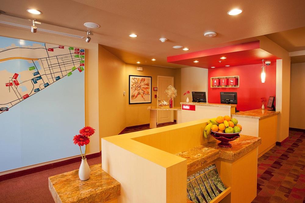 TownePlace Suites Galveston Island Gulf Front — 4
