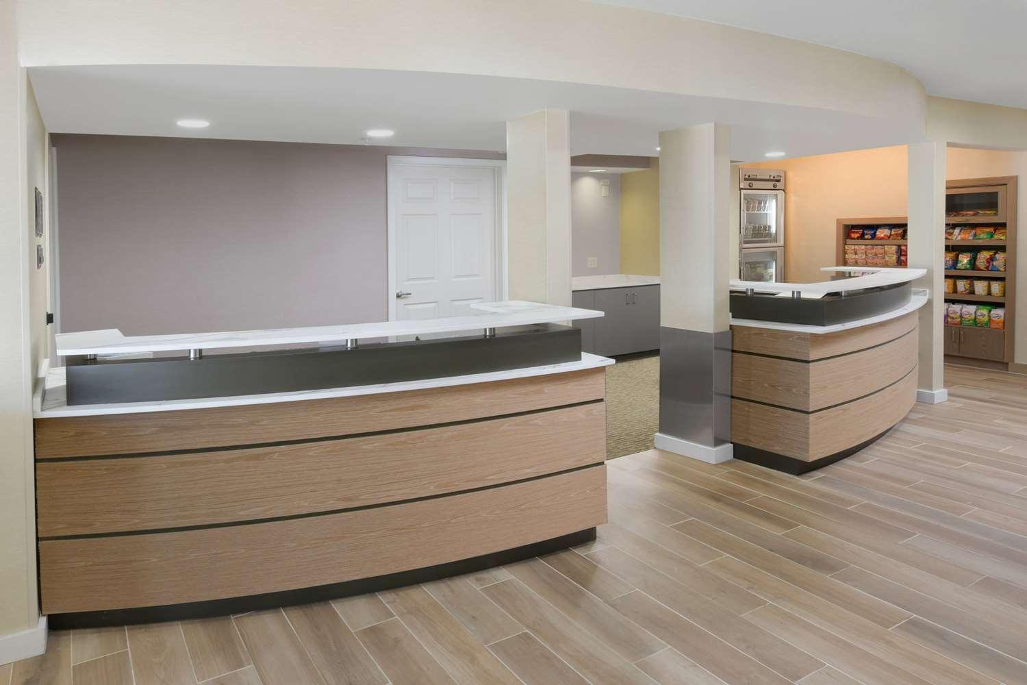 Sonesta ES Suites Albuquerque — 8