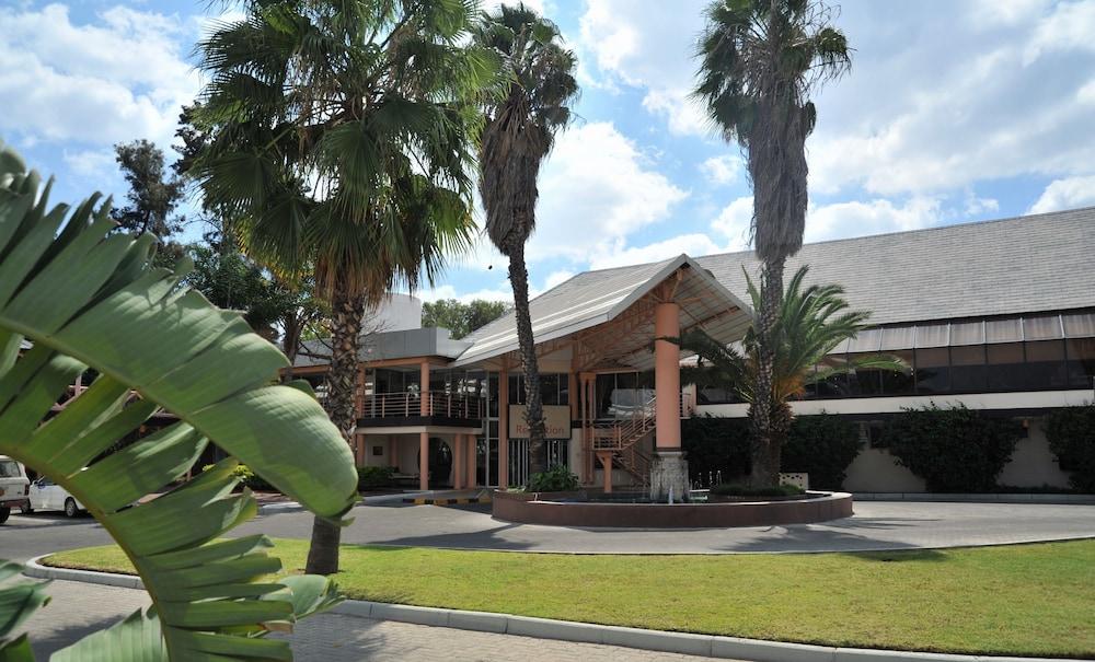 Cresta Thapama — 2