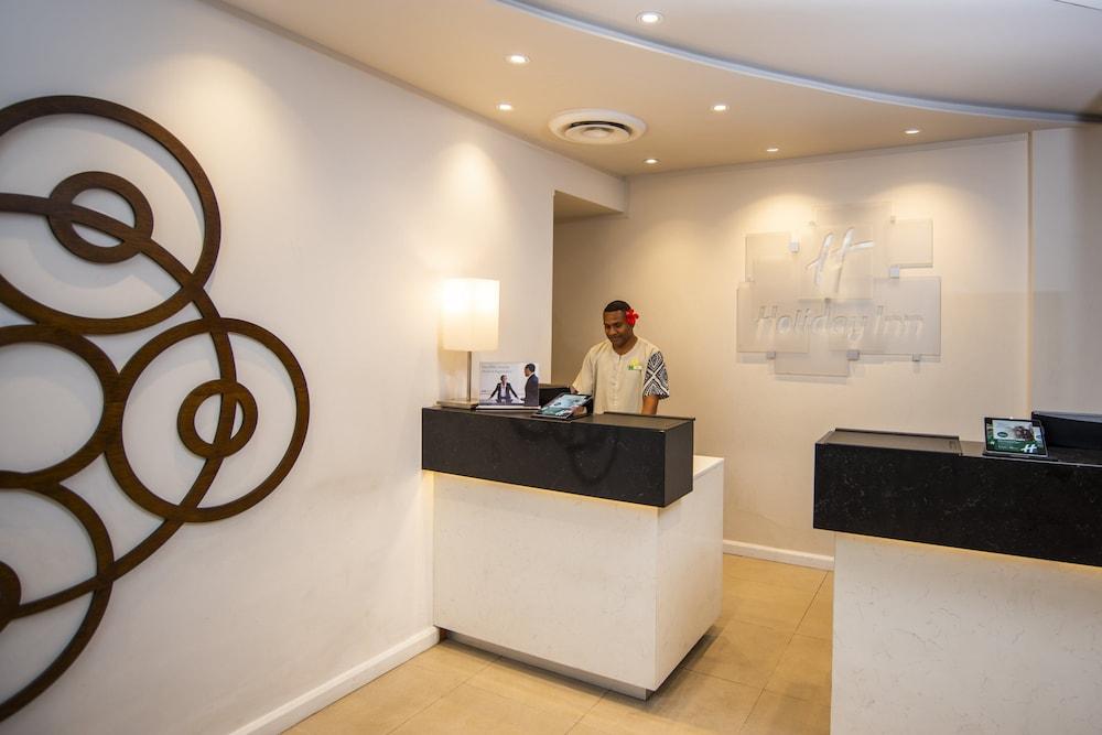 Holiday Inn Suva — 6