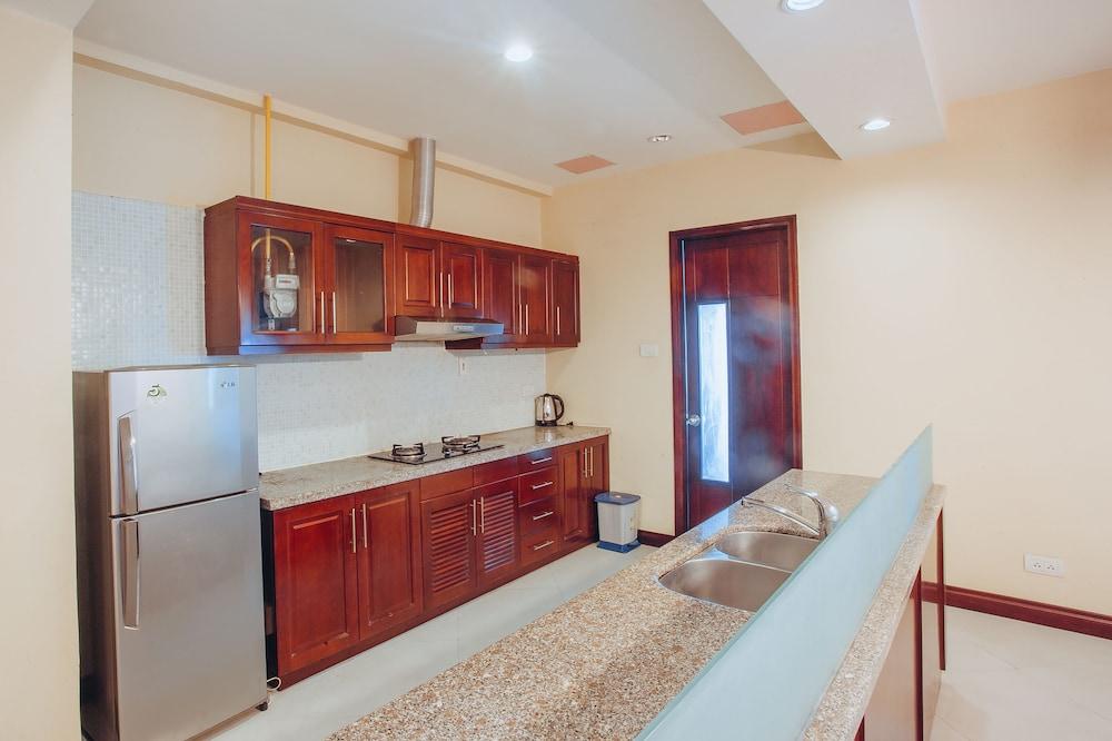 Vinh Trung Plaza Apartments - Hotel — 7