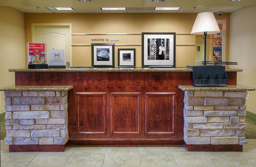 Hampton Inn & Suites Altus — 7