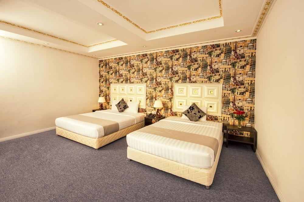 Golden Crown Hotel — 5