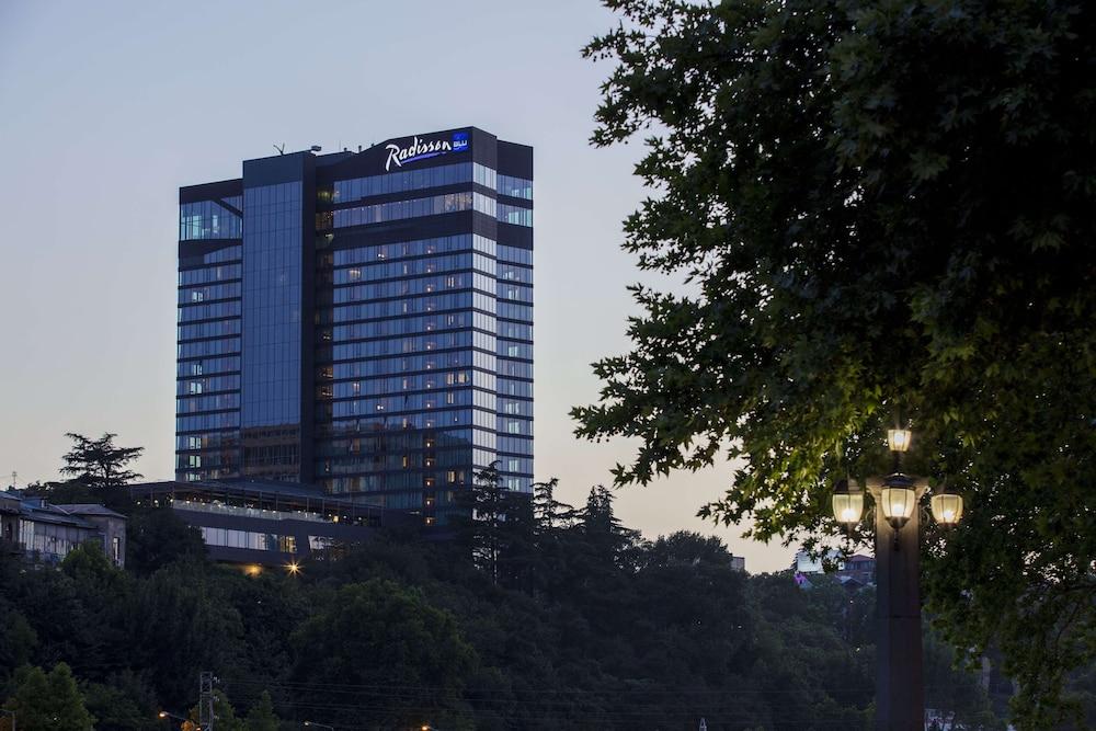 Radisson Blu Iveria — 3