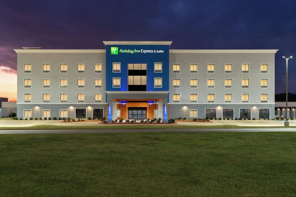 HOLIDAY INN EXPRESS HOTEL AND SUITES FORREST CITY — 2