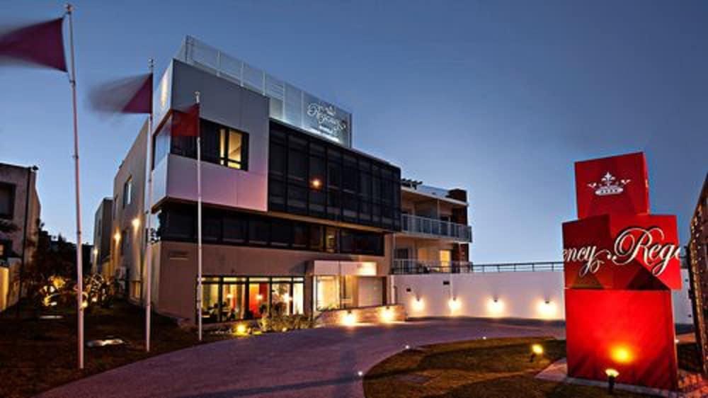Regency Rambla Design Apart Hotel — 2